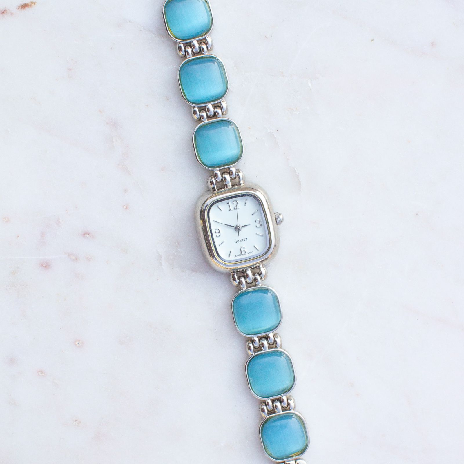 SEEK Vintage | Timeless Vintage Pieces